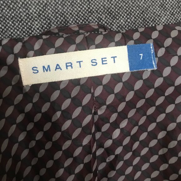 brown blazer (short trench coat) - Picture 7 of 7